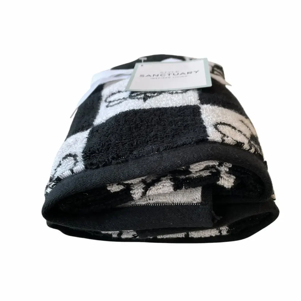 Chic Black & White Checkered BEE Hand Towel Set of 2 100% Cotton